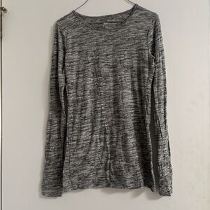 GAP Heathered Gray Top